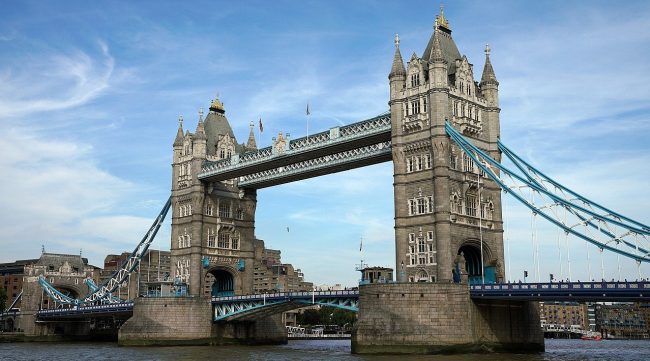 tower-2695112_1280